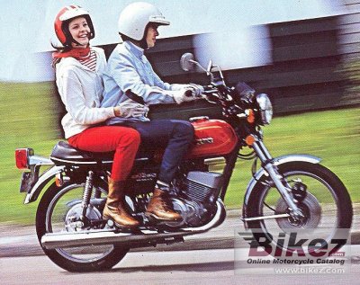 1977 Suzuki GT 250 photo